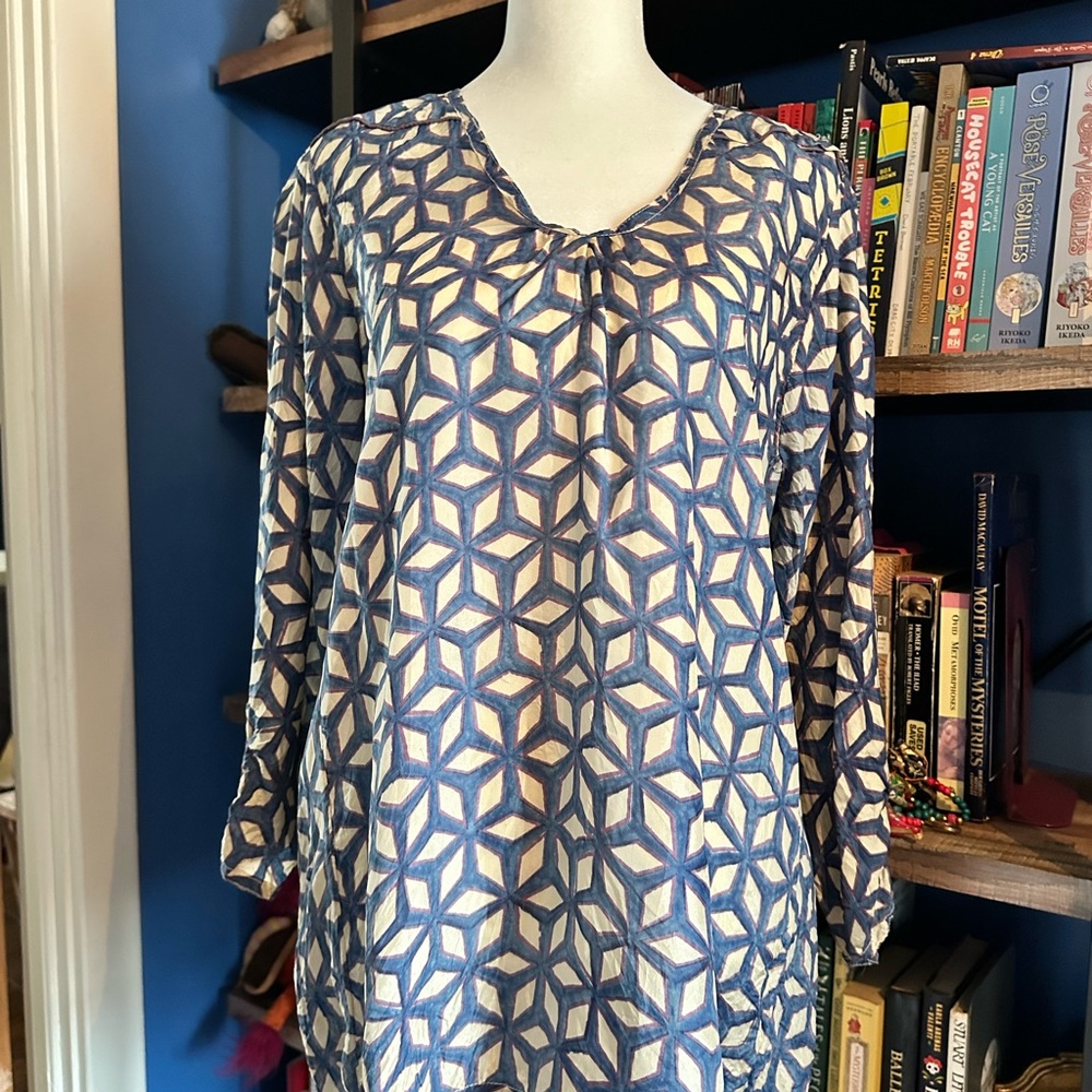 Vintage Roberta Roller Rabbit Gray and Blue Silk Graphic Tunic Blouse